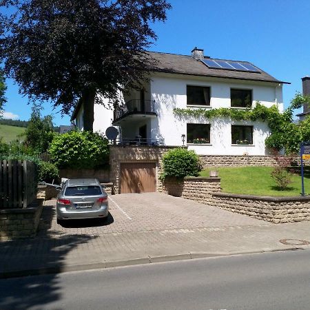 Ferienwohnung Moselblick Bernkastel-Kues Exterior photo
