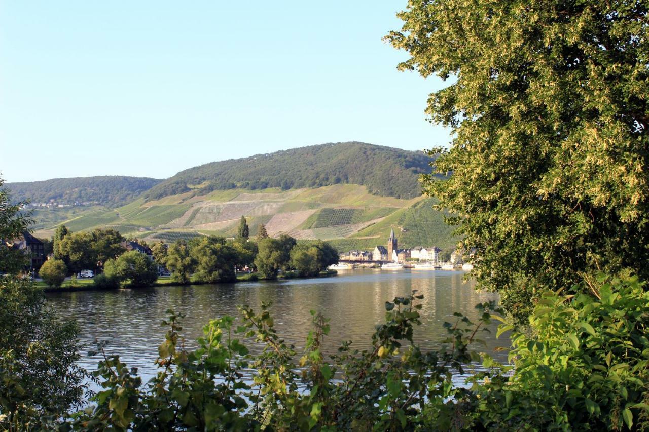 Ferienwohnung Moselblick Bernkastel-Kues Exterior photo